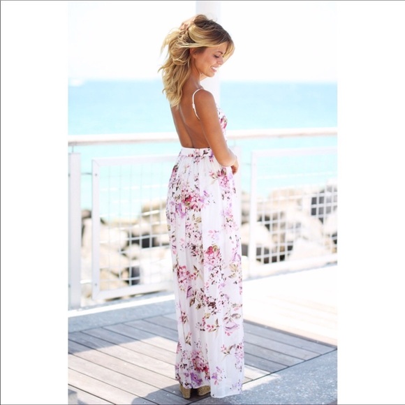 sale! White floral maxi - Picture 2 of 6